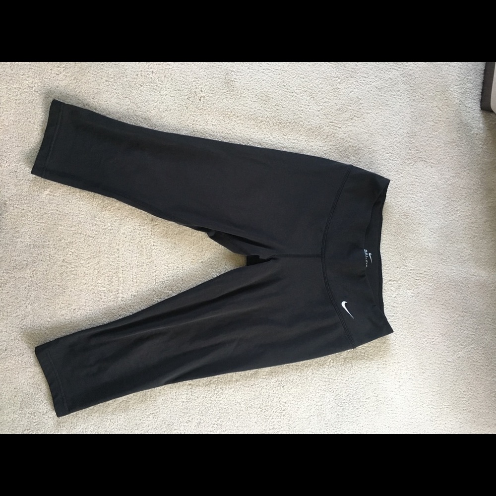 Nike Capri Pants